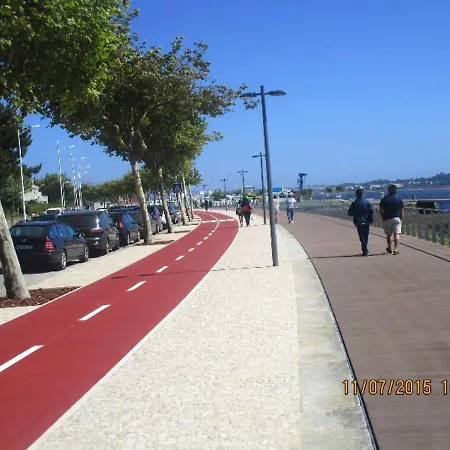 Comfortable House In + Garden And Sea View. *