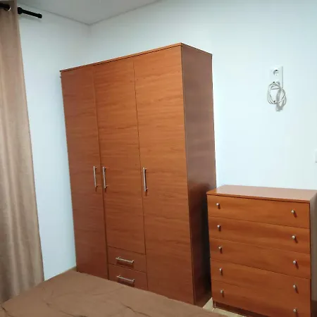 Comfortable House In + Garden And Sea View.