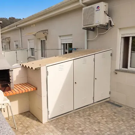 Comfortable House In + Garden And Sea View. 펜션 *