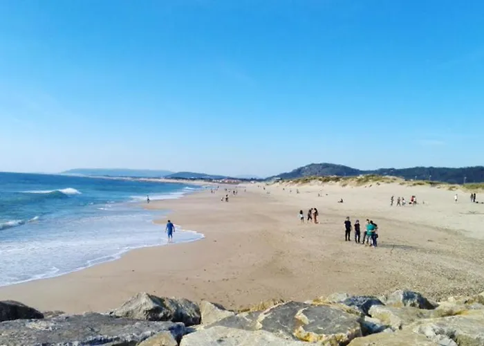 Comfortable House In + Garden And Sea View. Prázdninový dům