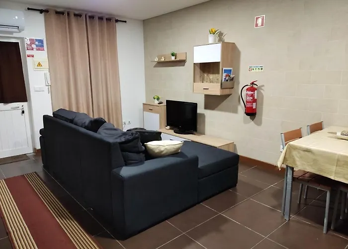 Prázdninový dům Comfortable House In + Garden And Sea View. Marinhas (Braga)